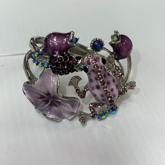 Clamper Bracelet Purple Frog and Flowers - Picture 1 of 3